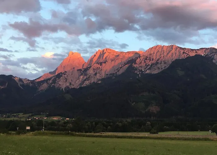 Wengerwirt Zur Laube فندق مبيت وإفطار 3*