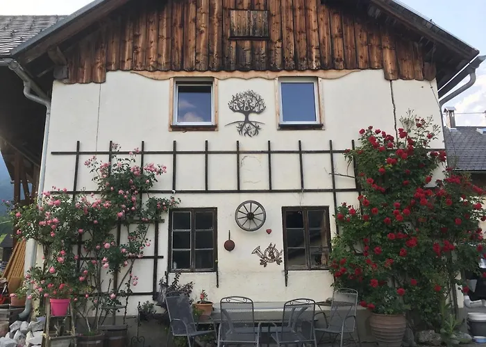 Wengerwirt Zur Laube فندق مبيت وإفطار